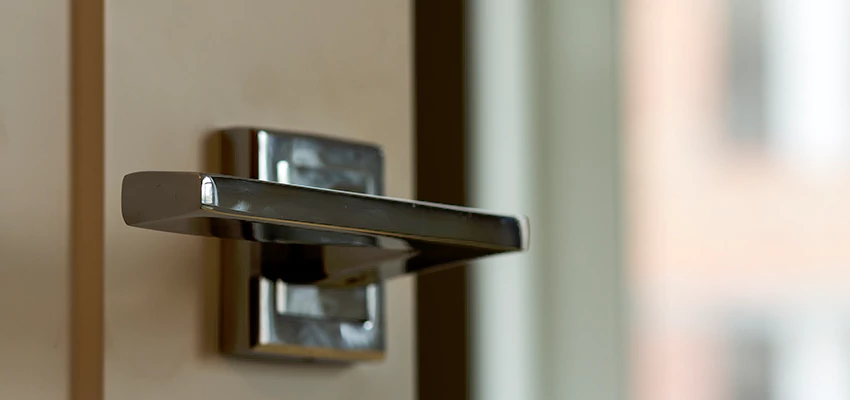 Door Lever Knob Repair in Chowchilla, California