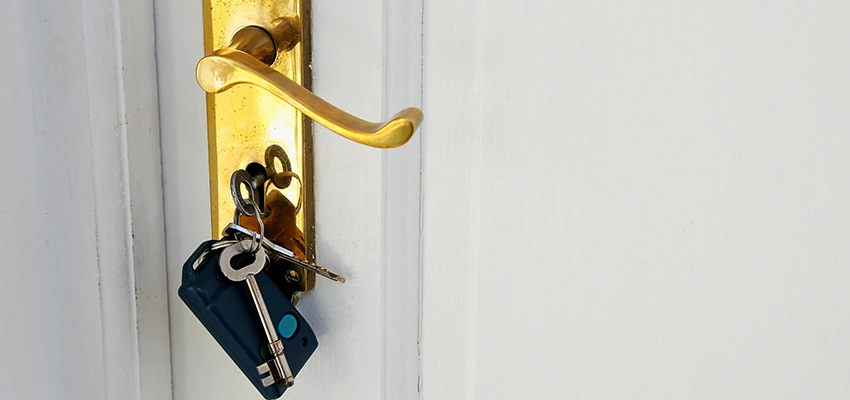 Broken Door Key Extraction in Chowchilla, CA